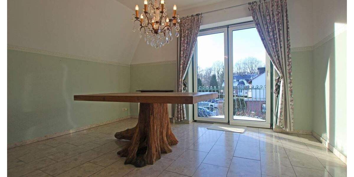 Mehrfamilienhaus, Wohnhaus Aumühle b Hamburg Aumühle - 9 Zimmer, 1.095.000&euro; | Angebot:25865500