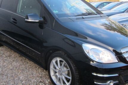 Mercedes-Benz B 200 223.400 km 4.880 &euro; Hamburg 22147