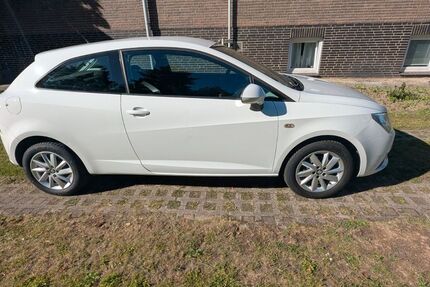 Seat Ibiza 115.354 km 4.900 &euro; Hamburg 21037