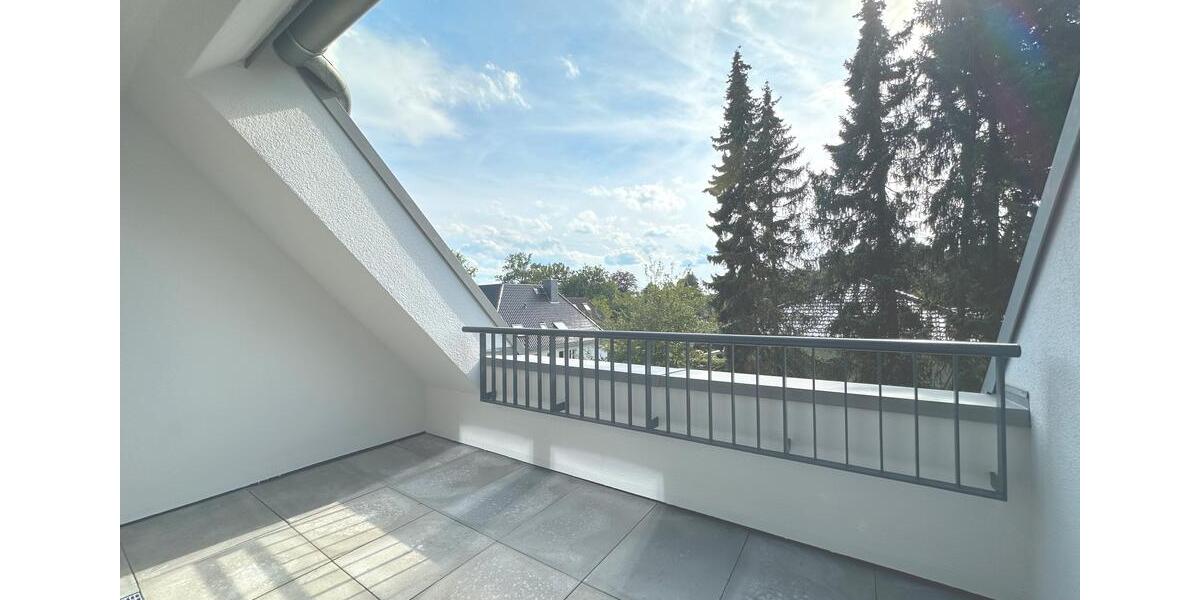 Dachgeschoßwohnung Stapelfeld - 5 Zimmer, 120 m&sup2;, 2.158&euro; | Angebot:25868125