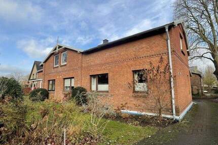 Haus Klein Nordende - 8 Zimmer, 216 m&sup2;, 409.000&euro; | Angebot:25777499