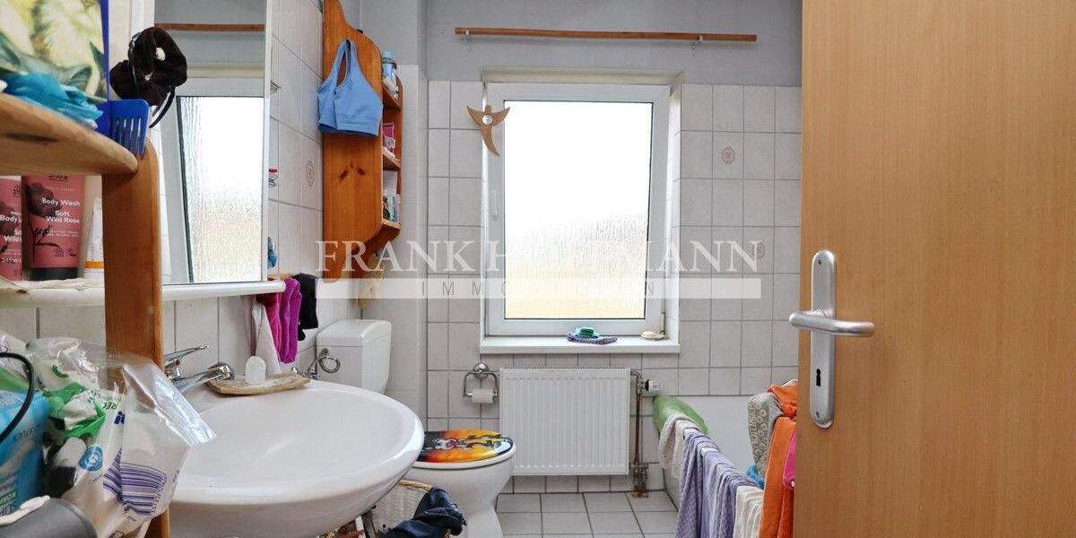 Mehrfamilienhaus, Wohnhaus Hartenholm - 7 Zimmer, 166 m&sup2;, 299.000&euro; | Angebot:25700589