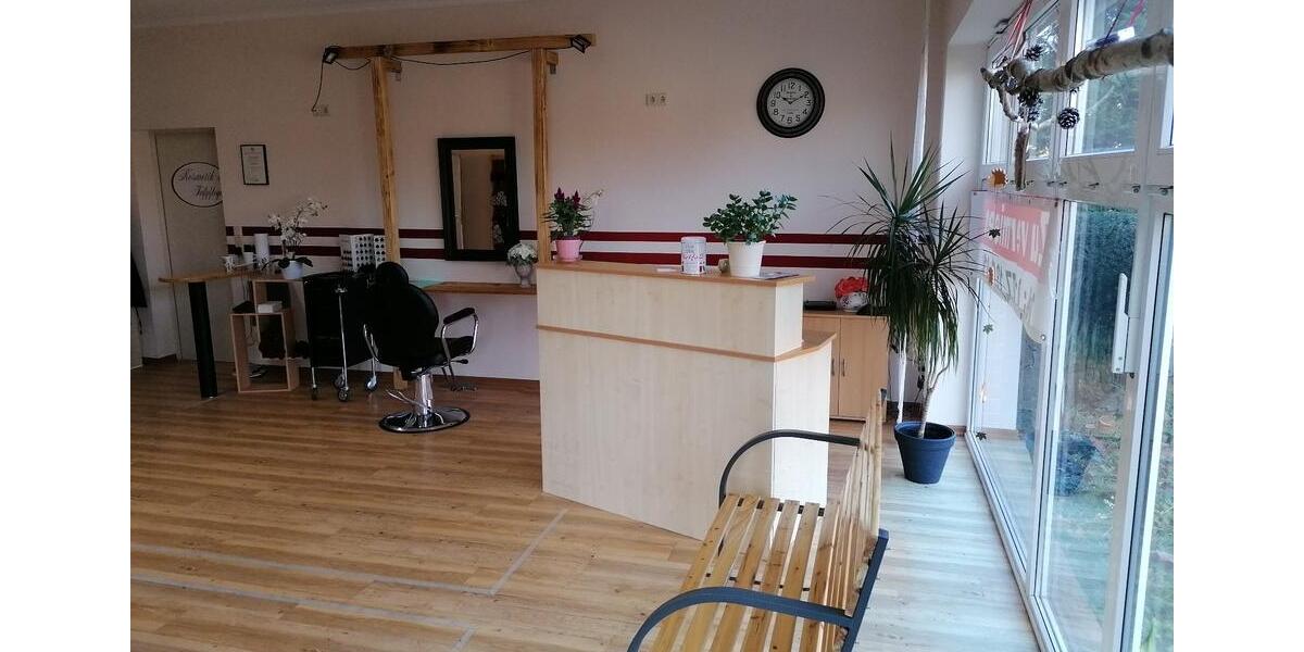 Gewerbeobjekt Henstedt-Ulzburg Ulzburg - 650&euro; | Angebot:25056760