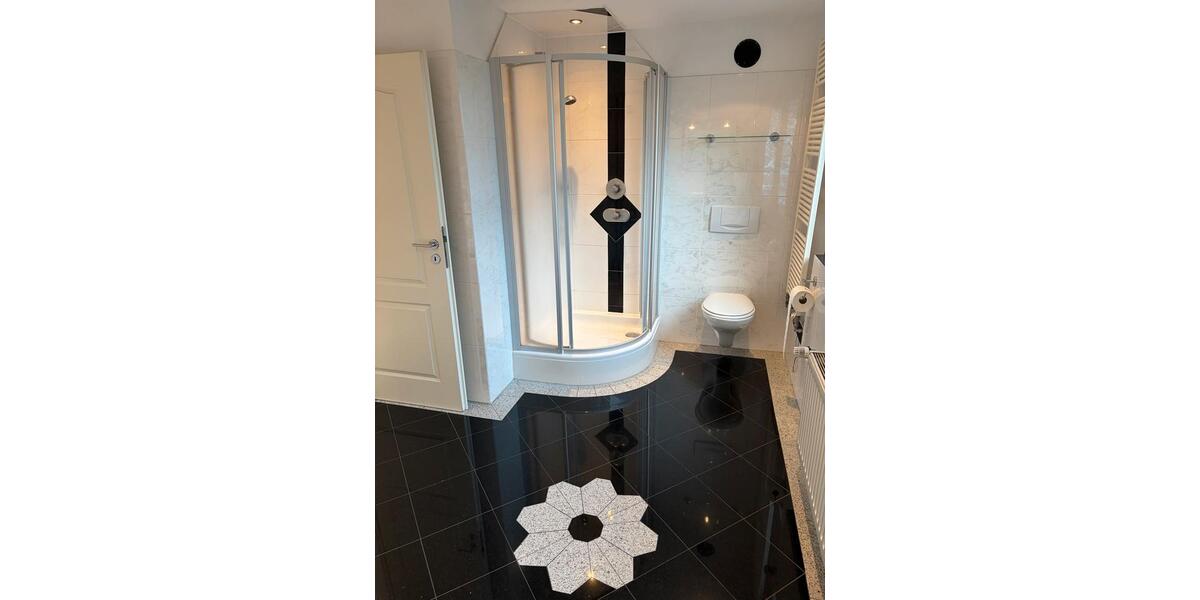 Etagenwohnung Klein Nordende - 3 Zimmer, 105 m&sup2;, 1.190&euro; | Angebot:25341018