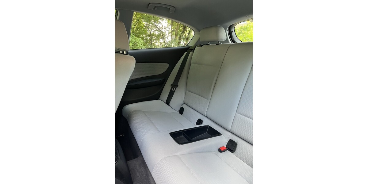 BMW 1er 119.000 km 7.800 &euro; Hamburg 20038