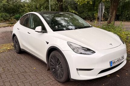 Tesla Model Y 32.014 km 41.900 &euro; Hamburg 22391
