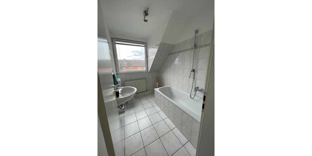 Dachgeschoßwohnung Norderstedt Garstedt - 2 Zimmer, 49 m&sup2;, 249.990&euro; | Angebot:26407373