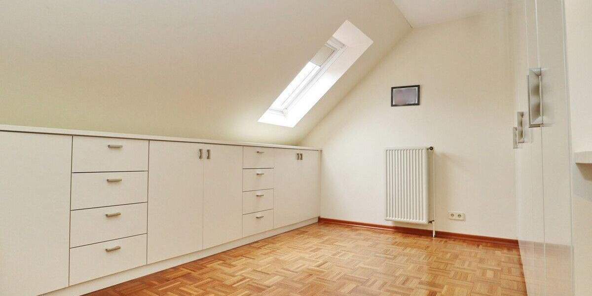 Einfamilienhaus Quickborn - 6 Zimmer, 240 m&sup2;, 869.000&euro; | Angebot:25880082