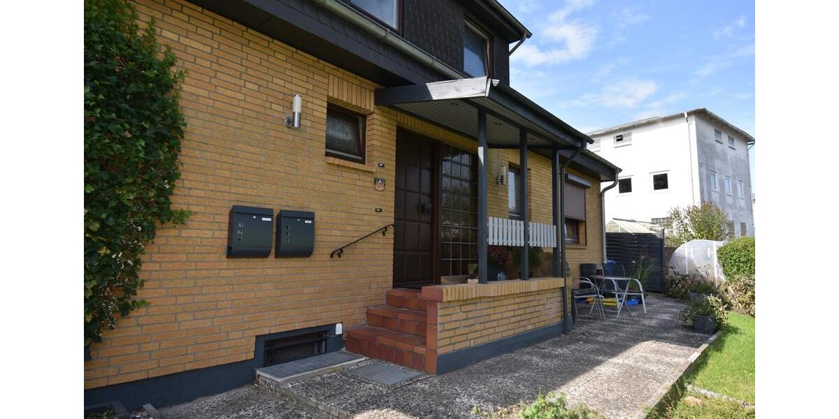 Dachgeschoßwohnung Barmstedt - 3 Zimmer, 64 m&sup2;, 900&euro; | Angebot:26652142