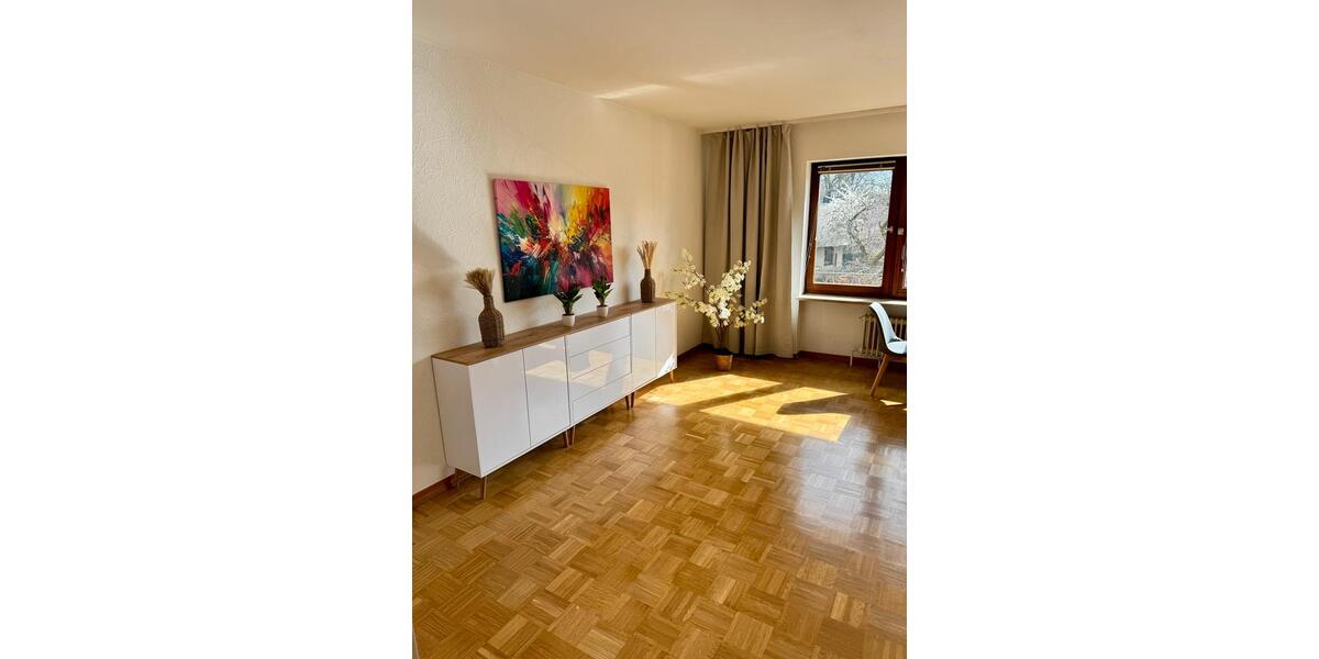 Etagenwohnung Hamburg Hoheluft-West - 2.5 Zimmer, 70 m&sup2;, 1.400&euro; | Angebot:25924707