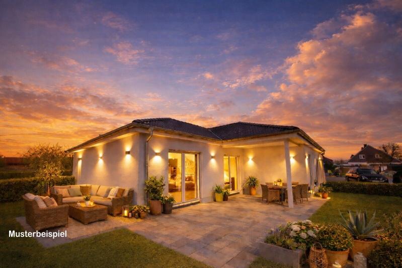 Großzügiger 144m² Winkelwalmdachbungalow * Energieeffizienzhaus Kfw 55 - Einfamilienhaus Bokholt-Hanredder Hanredder | Angebot:25265296