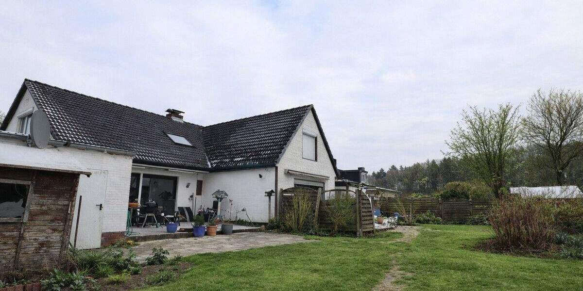 Mehrfamilienhaus, Wohnhaus Sievershütten - 7 Zimmer, 179 m&sup2;, 329.000&euro; | Angebot:25700599