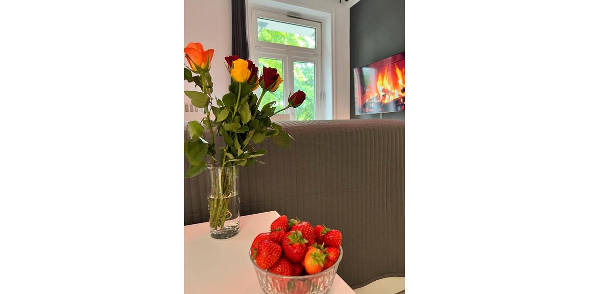 Etagenwohnung Hamburg Winterhude - 2 Zimmer, 45 m&sup2;, 2.200&euro; | Angebot:25752427