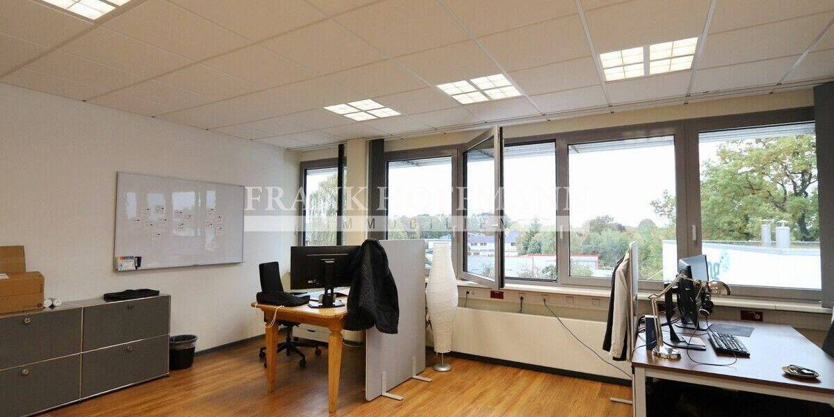 Gewerbeobjekt Quickborn - 2.390&euro; | Angebot:25700514