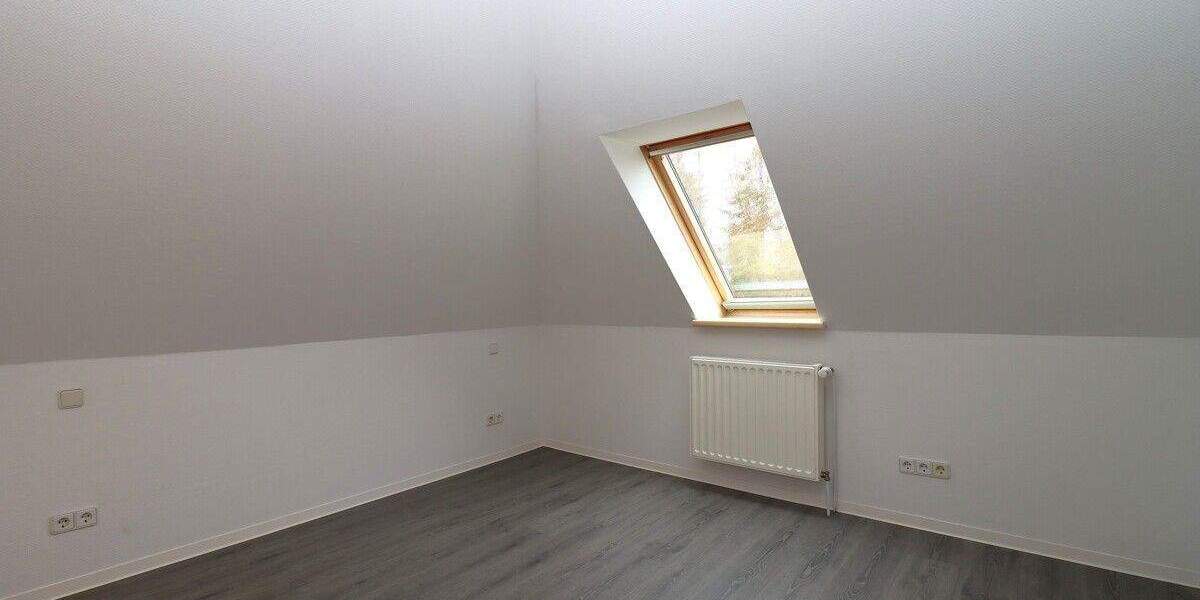 Etagenwohnung Barmstedt - 3 Zimmer, 75 m&sup2;, 1.120&euro; | Angebot:25745537