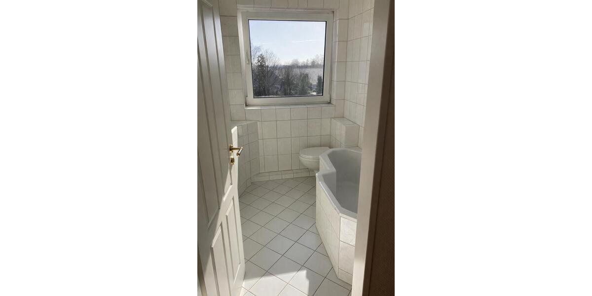 Etagenwohnung Reinbek - 4 Zimmer, 91 m&sup2;, 350.000&euro; | Angebot:25414720