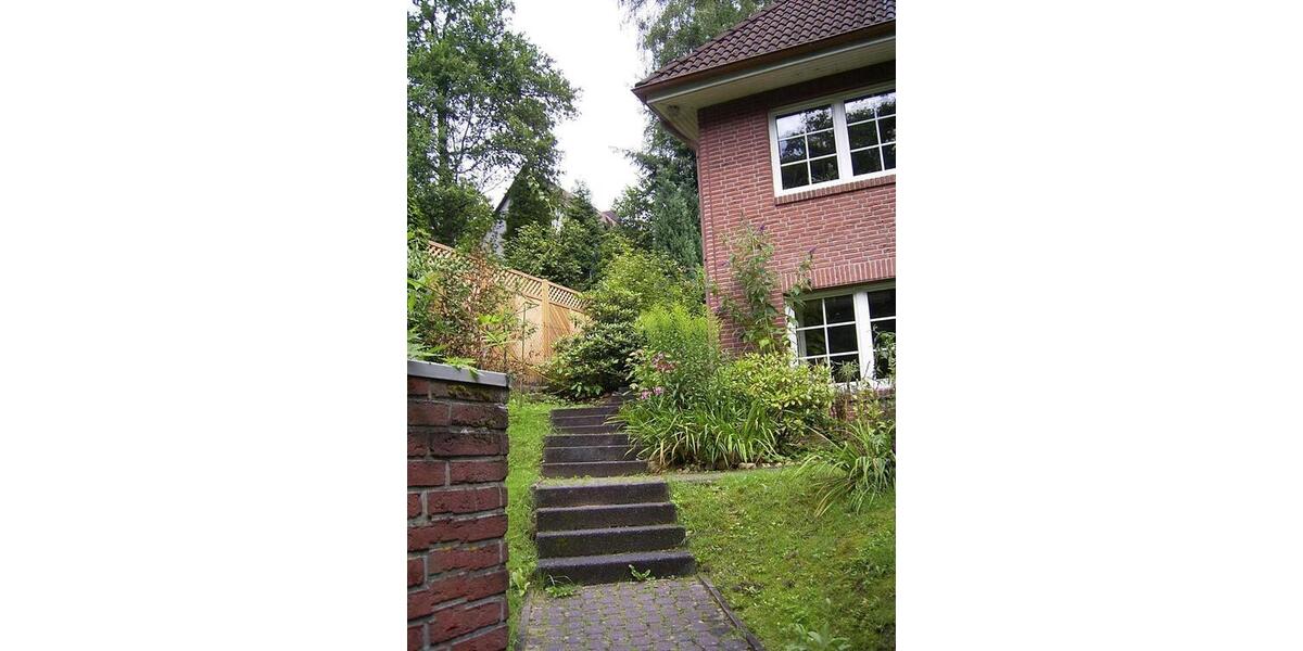 Etagenwohnung Hamburg Harburg - 4 Zimmer, 180 m&sup2;, 1.980&euro; | Angebot:23773026