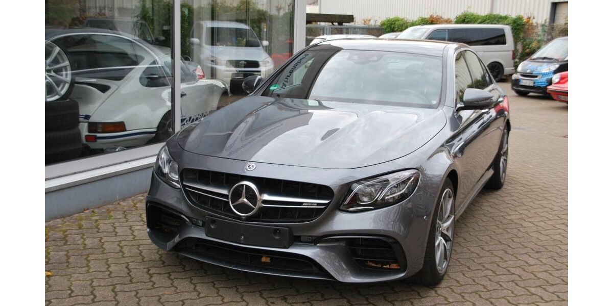 Mercedes-Benz E 63 AMG 24.500 km 61.700 &euro; Ahrensburg 22926