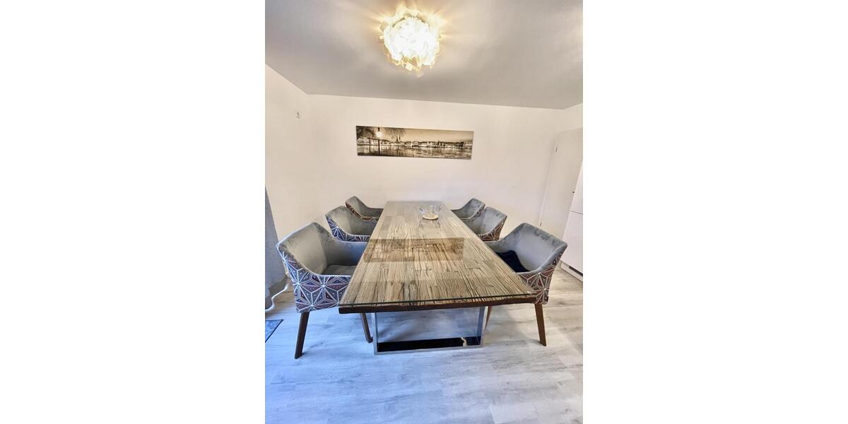 Reihenhaus Norderstedt Friedrichsgabe - 5 Zimmer, 132 m&sup2;, 2.250&euro; | Angebot:25656648