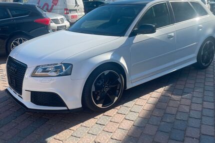Audi RS3 162.891 km 21.480 &euro; Barsbüttel 22885