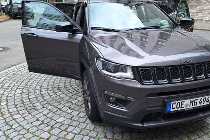 Jeep Compass 122.000 km 13.990 &euro; Hamburg 20459
