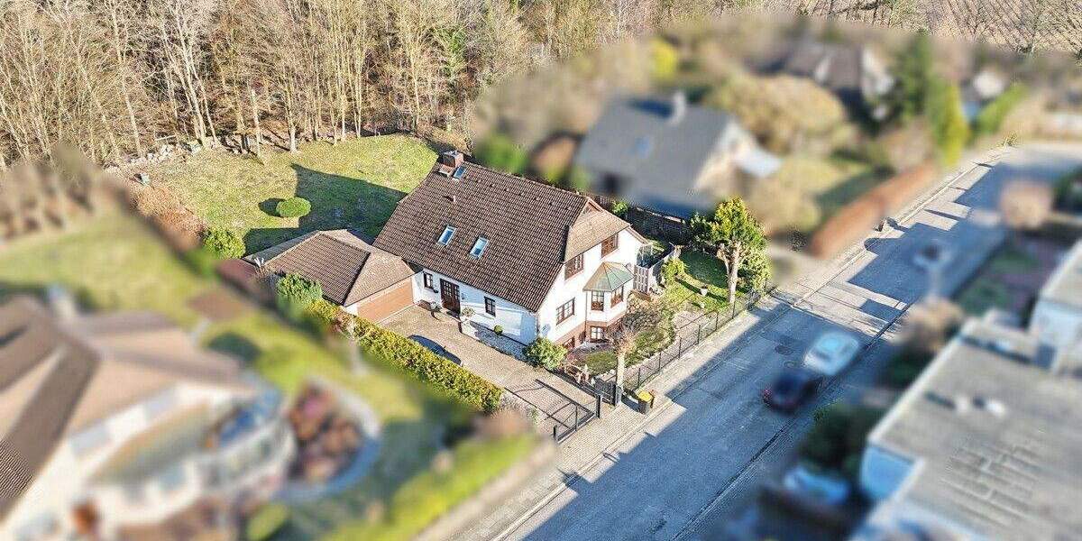 Einfamilienhaus Quickborn - 6 Zimmer, 240 m&sup2;, 869.000&euro; | Angebot:25880082