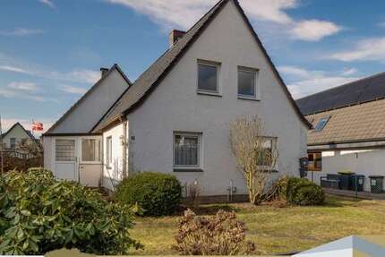 Haus Stapelfeld - 4 Zimmer, 92 m&sup2;, 289.000&euro; | Angebot:25609415