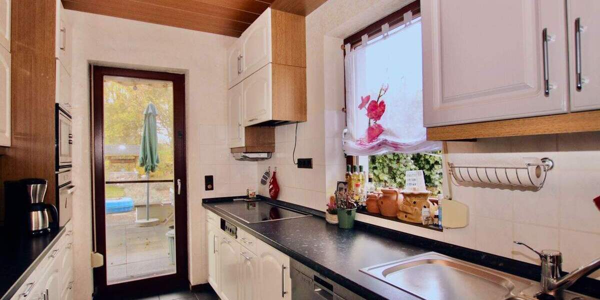 Mehrfamilienhaus, Wohnhaus Norderstedt Garstedt - 7 Zimmer, 210 m&sup2;, 820.000&euro; | Angebot:25673000