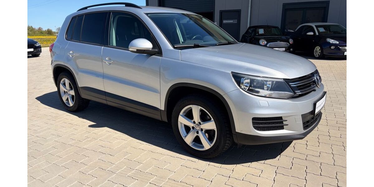 VW Tiguan 180.750 km 9.790 &euro; Bad Oldesloe 23843