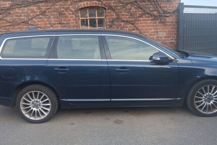Volvo V70 385.000 km 4.700 &euro; Elmshorn 25335