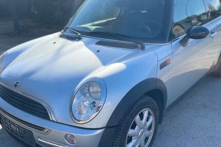 Mini ONE 215.000 km 1.799 &euro; Norderstedt 22851