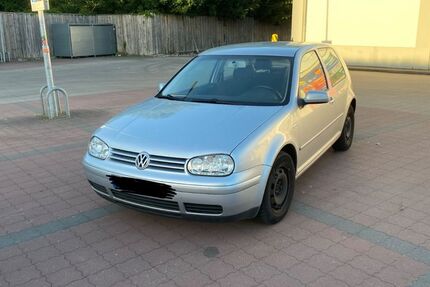 VW Golf 187.000 km 850 &euro; Ammersbek 22949