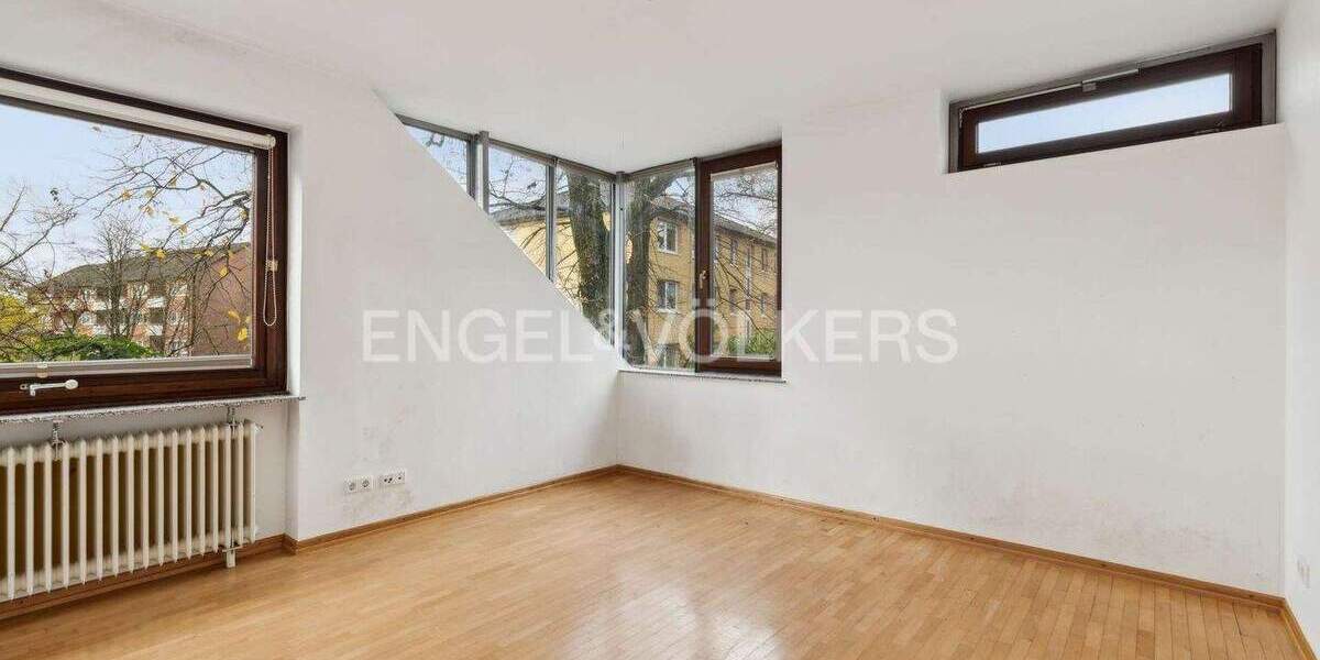 Mehrfamilienhaus, Wohnhaus Norderstedt Garstedt - 7 Zimmer, 287 m&sup2;, 829.000&euro; | Angebot:25701823