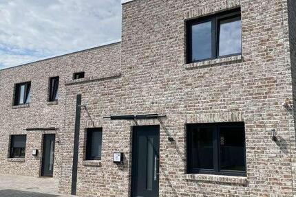 Wohnung Hamburg Harburg - 2 Zimmer, 60 m&sup2;, 1.200&euro; | Angebot:25898076