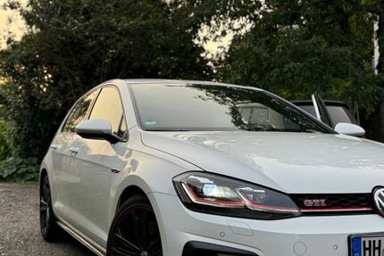 VW Golf 148.000 km 17.000 &euro; Hamburg 22549