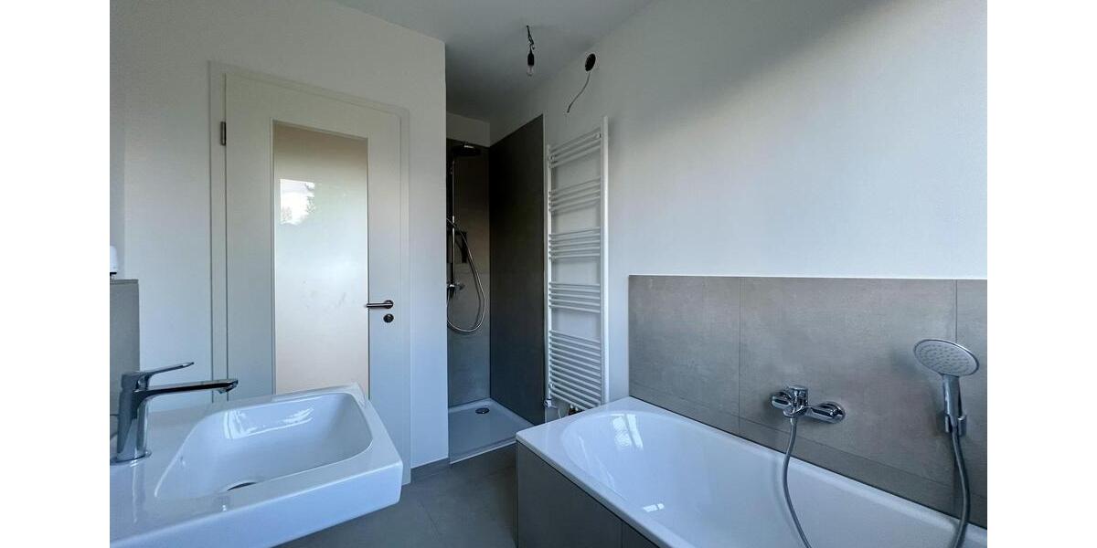 Maisonettenwohnung Hamburg Altona - 4 Zimmer, 93 m&sup2;, 2.150&euro; | Angebot:24662323