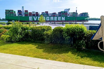Provisionsfrei* Elbblick, Wasserblick, Elbe bei Hamburg, moderne & altersgerechte Terrassenwohnung - Wohnung Wedel | Angebot:26973288