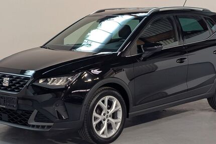 Seat Arona 40.299 km 18.990 &euro; Tornesch 25436