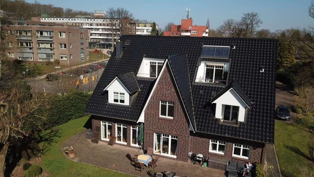 Etagenwohnung Rellingen - 3.5 Zimmer, 135 m&sup2;, 2.160&euro; | Angebot:27101242