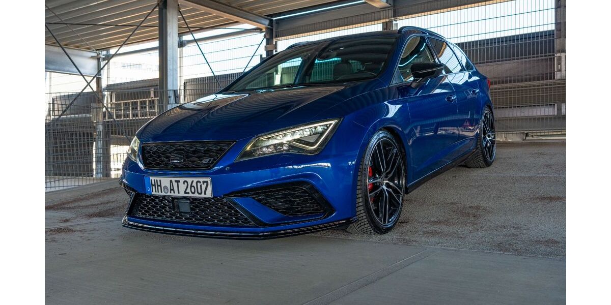 Seat Leon 66.700 km 25.500 &euro; Hamburg 22047