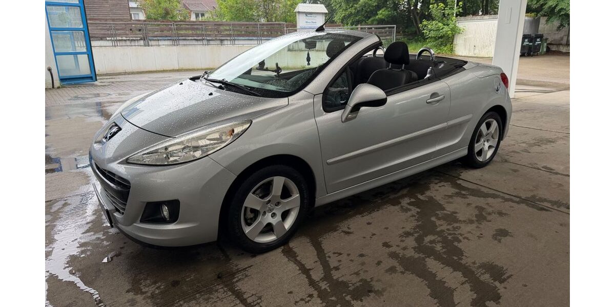 Peugeot 207 194.259 km 2.500 &euro; Hamburg 22459