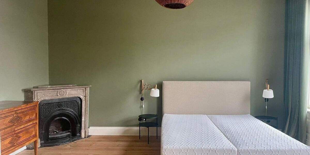 Etagenwohnung Hamburg Rotherbaum - 2 Zimmer, 90 m&sup2;, 3.000&euro; | Angebot:25877157