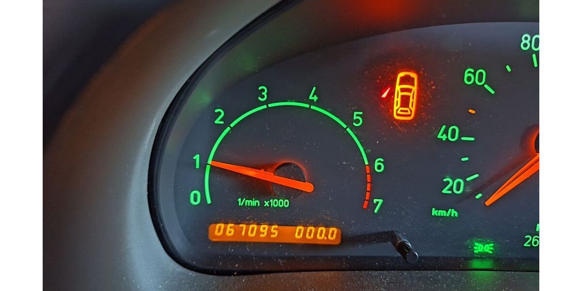 Saab 9-3 67.095 km 8.950 &euro; Hamburg 22305