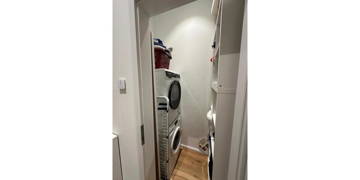 Dachgeschoßwohnung Hamburg Wandsbek - 3 Zimmer, 59 m&sup2;, 1.360&euro; | Angebot:24875698