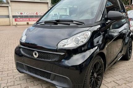 Smart ForTwo 82.078 km 6.490 &euro; Hamburg 22177