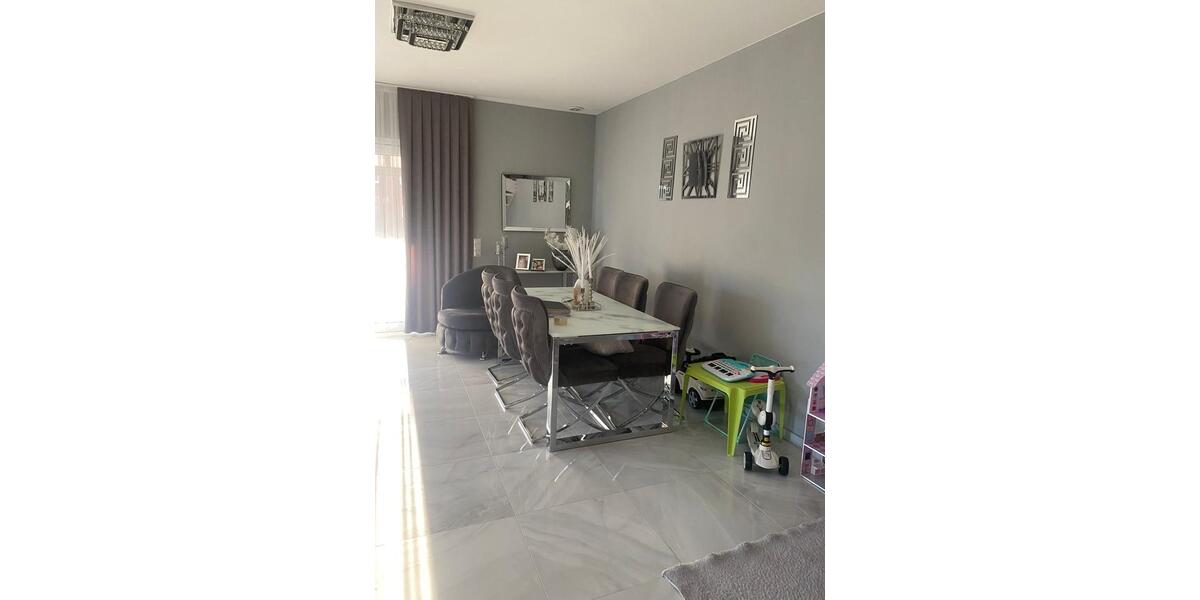 Doppelhaushälfte Trittau - 5 Zimmer, 140 m&sup2;, 560.000&euro; | Angebot:25980229