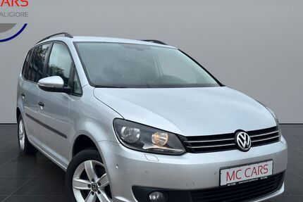 VW Touran 166.000 km 9.899 &euro; Quickborn 25451