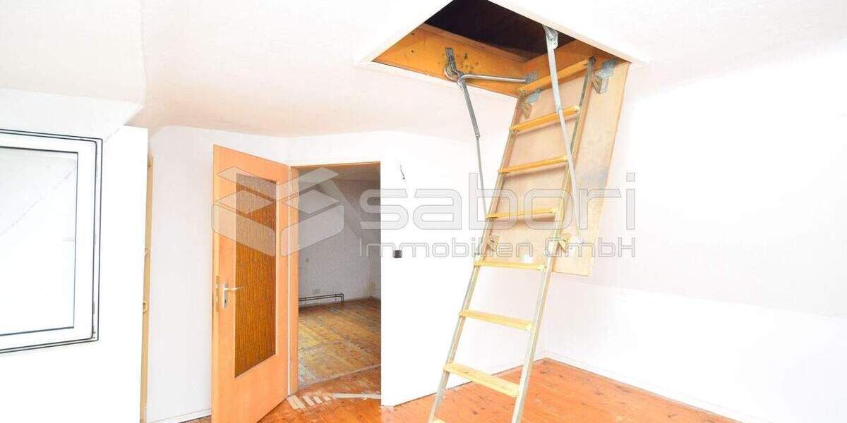 Doppelhaushälfte Hamburg Langenhorn - 6 Zimmer, 120 m&sup2;, 250.000&euro; | Angebot:25704560