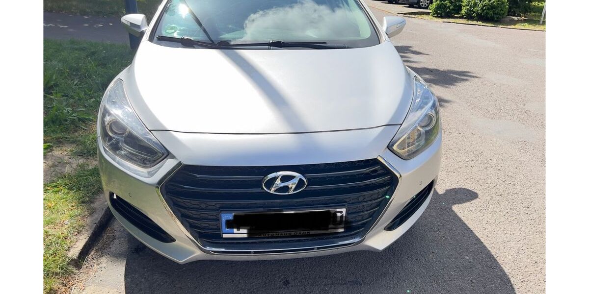 Hyundai i40 113.000 km 7.800 &euro; Hamburg 22309