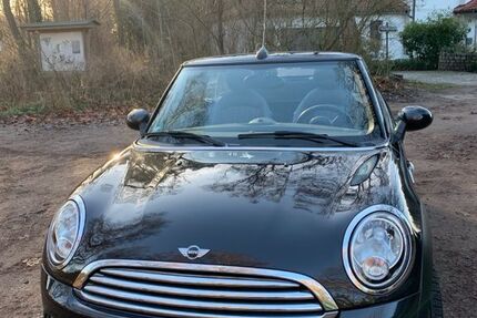 Mini Cooper Cabrio 85.000 km 10.390 &euro; Hamburg 22417
